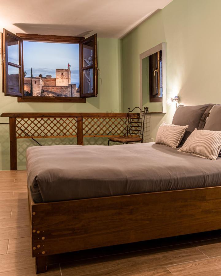 Casa Bombo Bed & Breakfast กรานาดา ภายนอก รูปภาพ