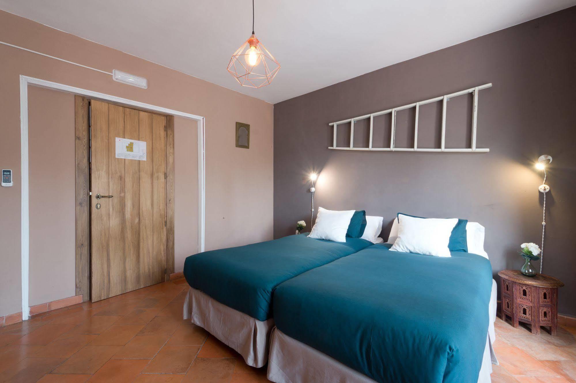 Casa Bombo Bed & Breakfast กรานาดา ภายนอก รูปภาพ