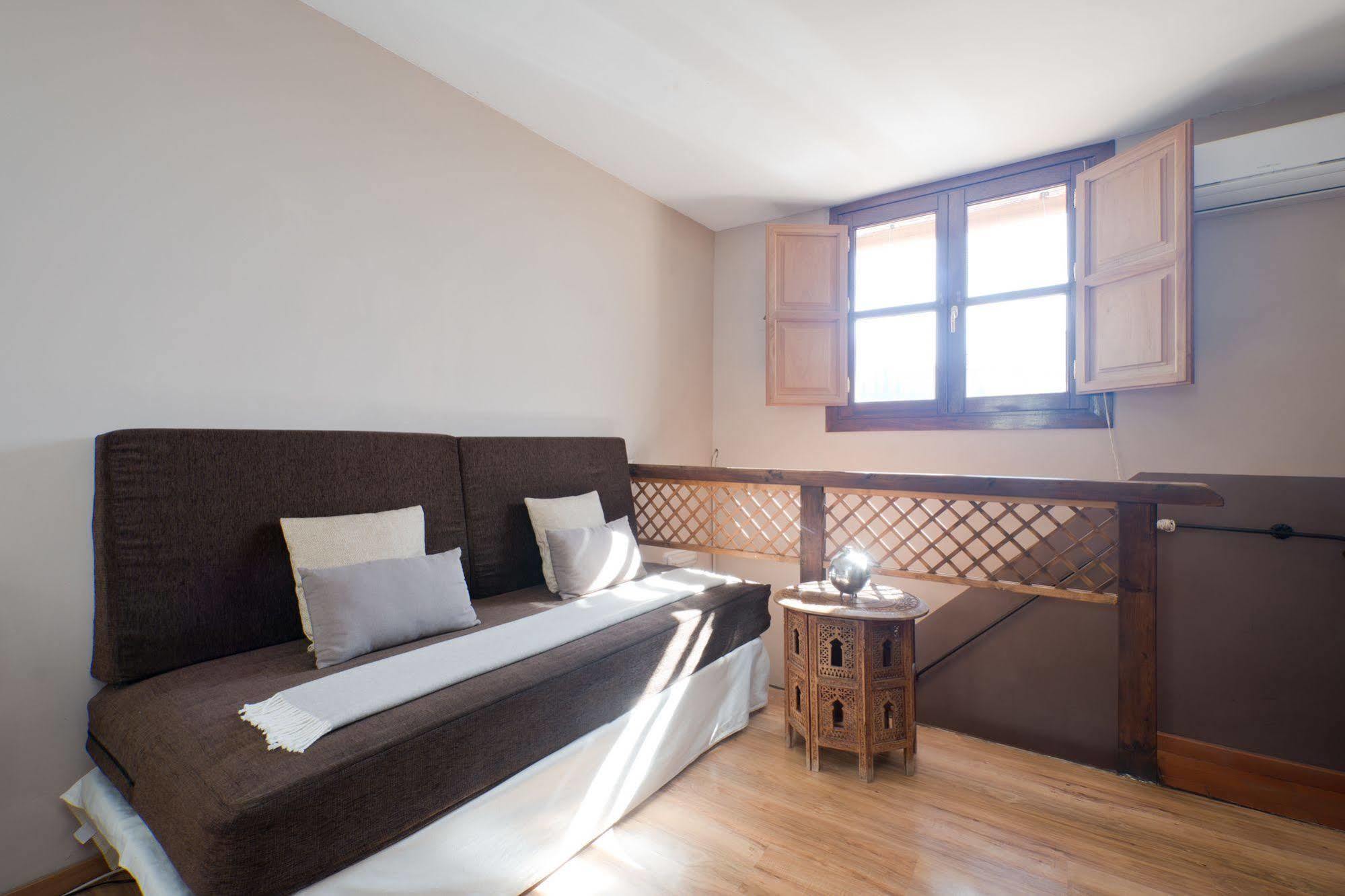 Casa Bombo Bed & Breakfast กรานาดา ภายนอก รูปภาพ