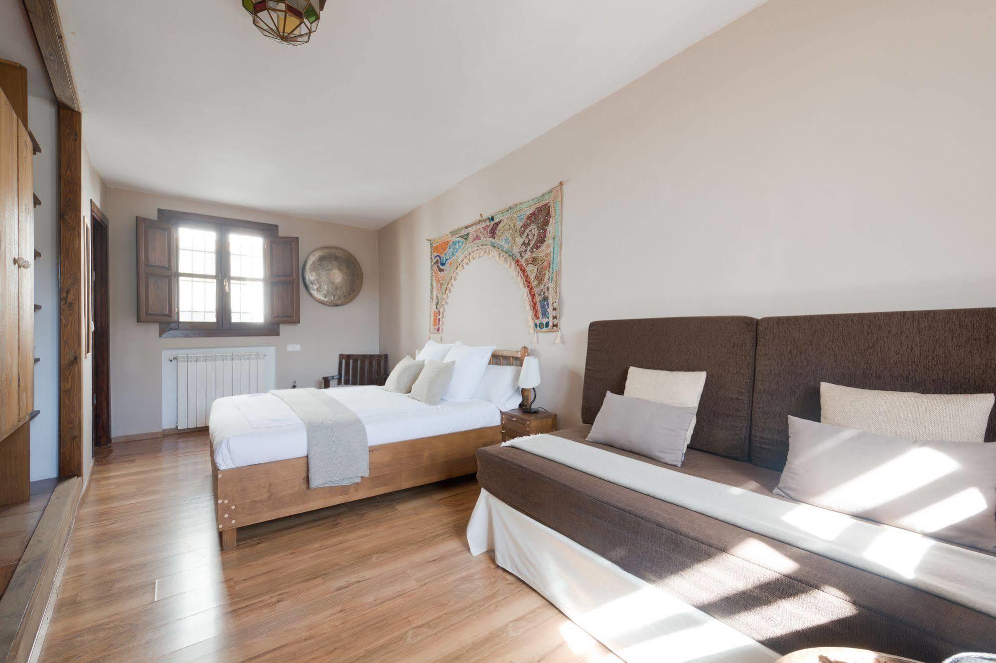 Casa Bombo Bed & Breakfast กรานาดา ภายนอก รูปภาพ